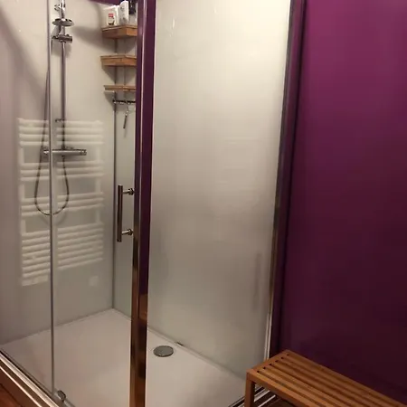 לינה וארוחת בוקר Chez Savary